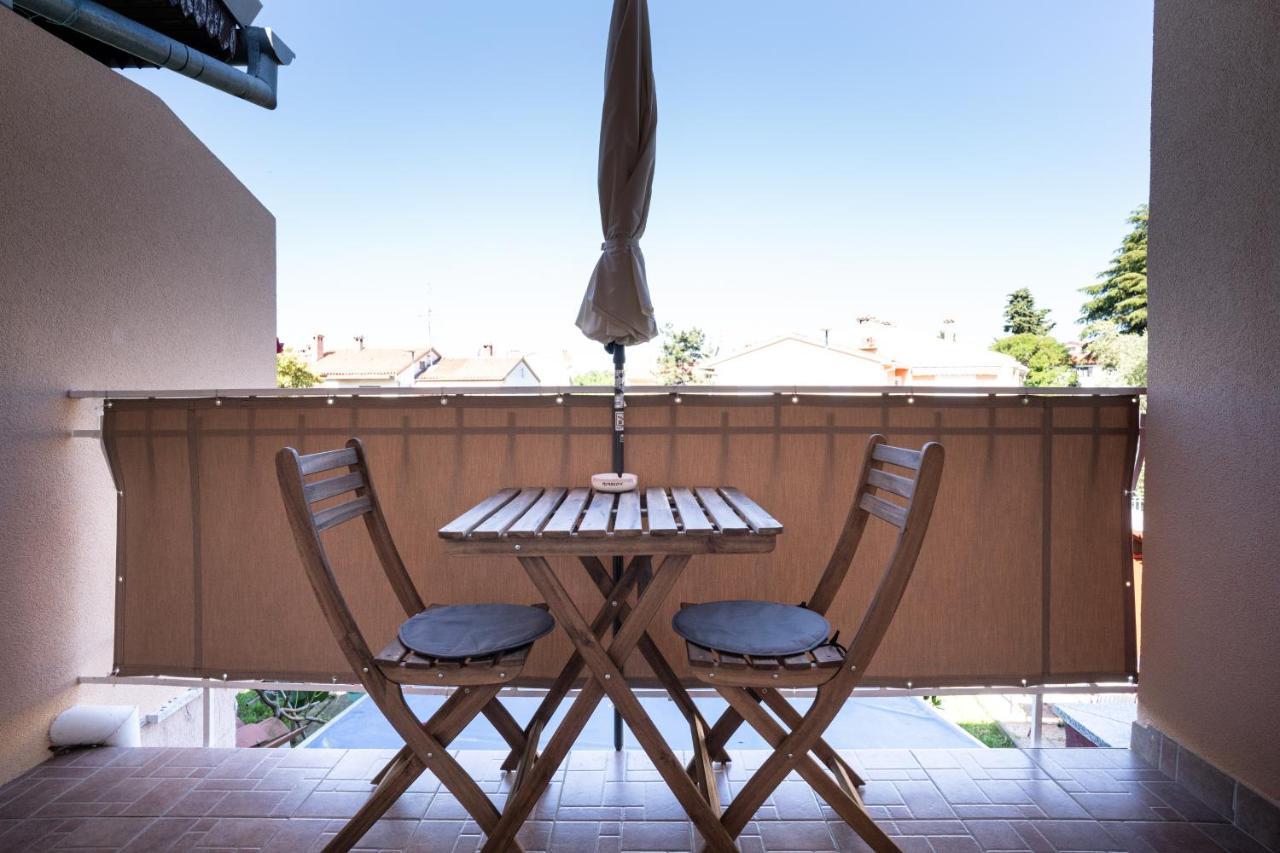 Sunny&charming W2 Bikes & Parking Apartment
